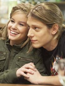 https://www.showbiz.cz/public/files/gallery/thumb/c8/c8b2de5fb2b63812a1f04be86cd559ca1312536812_new.jpg