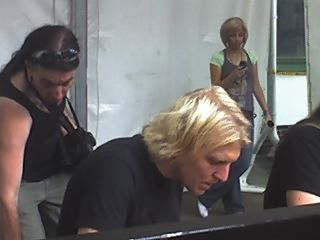 https://www.showbiz.cz/files/gallery/fa/fafa804b7c1099d8591326be46b142aa1312558012.jpg