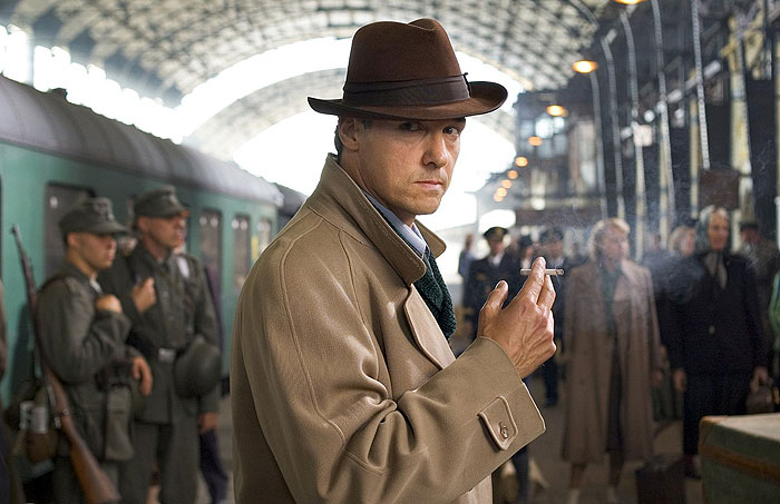 https://www.showbiz.cz/files/gallery/film/22/34d23d574fa935737a298fd476a4c99d.jpg