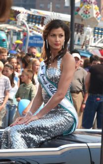 https://www.showbiz.cz/public/files/gallery/thumb/a6/a65c94bce4ec93bba8f15c74f6c748d21312527438.jpg